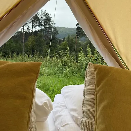 Dom wakacyjny Glamping And Retreat - Telt 2 Vakker Glampingplass Med Landlig -midt I Ren Og Gronn Valldal